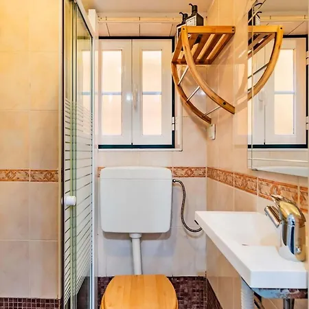 Alfama Vibes Apartamento *